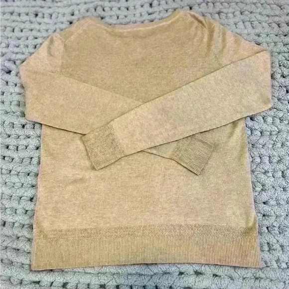 Carmel Cardigan Button-Up Size Medium - Picture 4 of 4